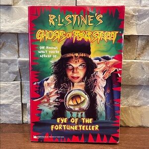 R.L. Stine's Ghosts of Fear Street Eye of The Fortuneteller